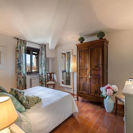 2 Bedrooms Spacious